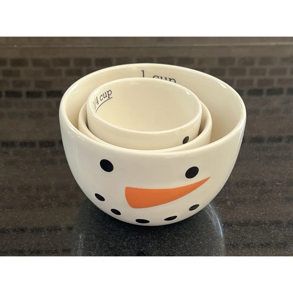 Snowman Measuring Cup‎ Set by Sur La Table Nesting Bowls Snowman Face Set of 3